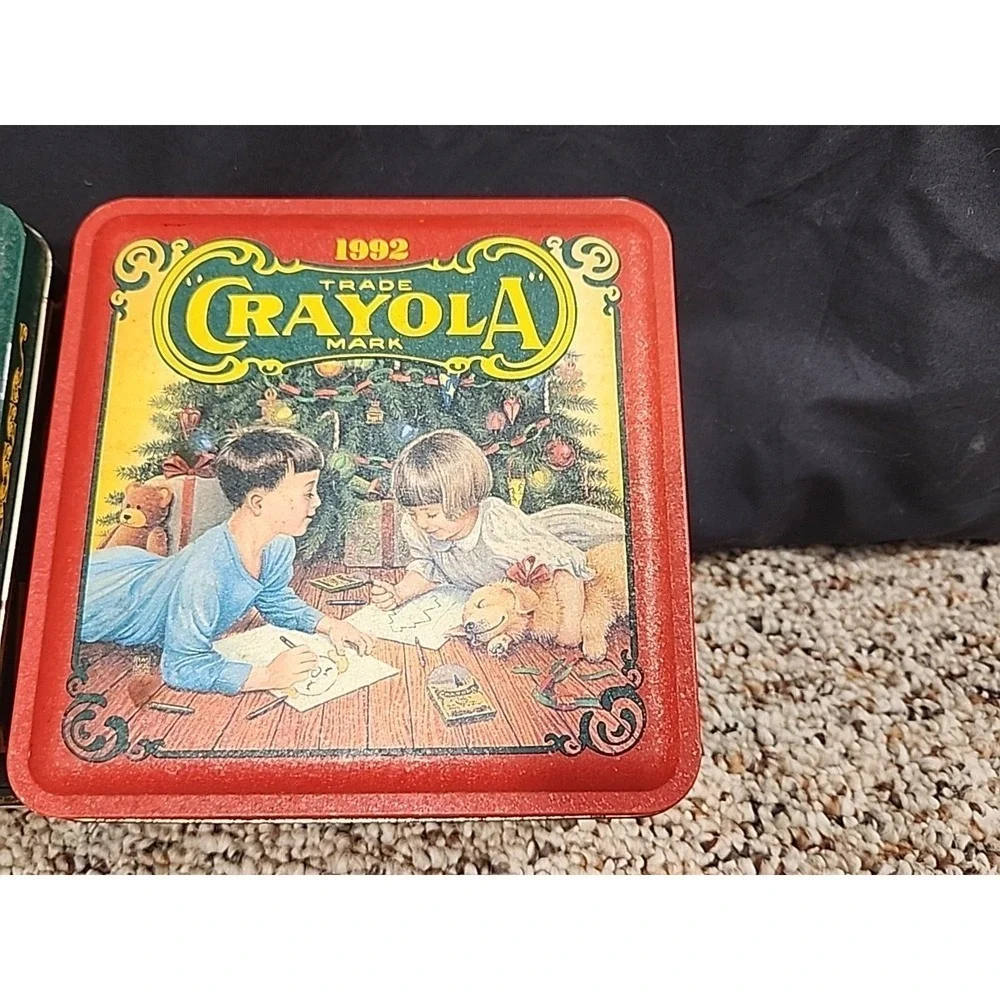 Lot‎ Of 2 Crayola Tins. Vintage 1992 &1993